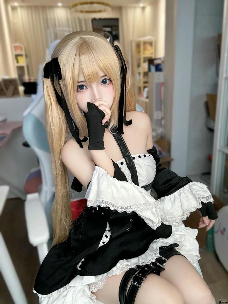 gái xinh cosplay