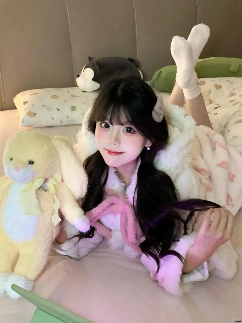 gái xinh mặc đồ ngủ cực cute